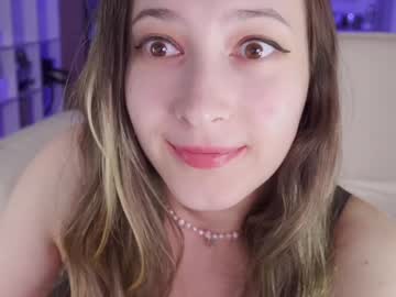 aveksmr sweet live cam screenshot
