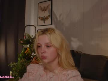 little_anitta sweet live cam screenshot