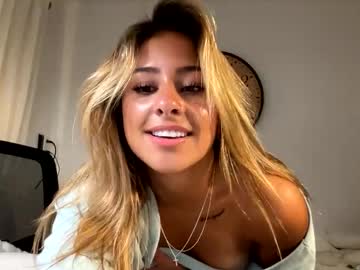 missavabelle sweet live cam screenshot