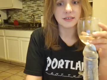 tinywithtiddies sweet live cam screenshot