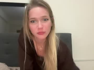 bellabloomx sweet live cam screenshot