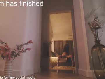 kellytheaimee_ sweet live cam screenshot