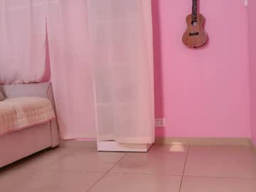 little_effy18_ sweet live cam screenshot