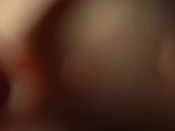 snow_is_falling sweet live cam screenshot