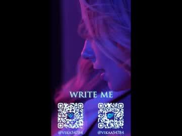 vika54784 sweet live cam screenshot
