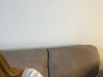 janitamunerlyn sweet live cam screenshot